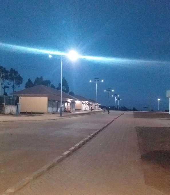 南浔区非洲科特迪瓦太阳能路灯工程